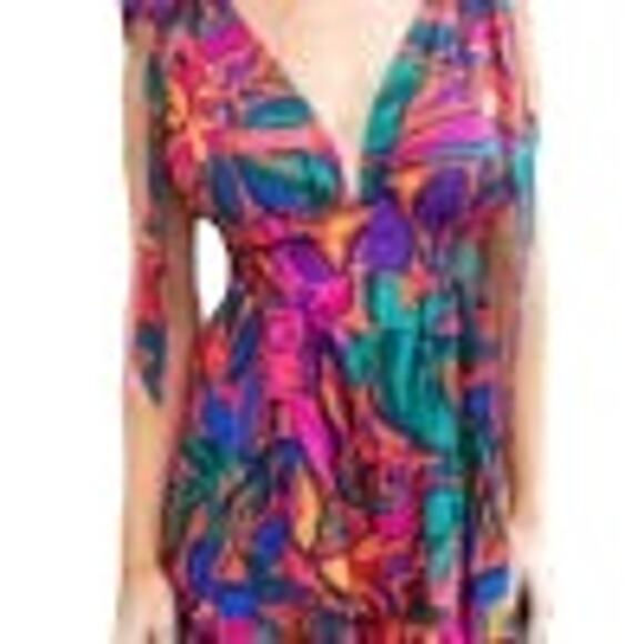 Floral V-Neck Summer Dress - Picture 5 of 10